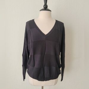 Elliott Lauren Black V Neck Sweater - Size Large